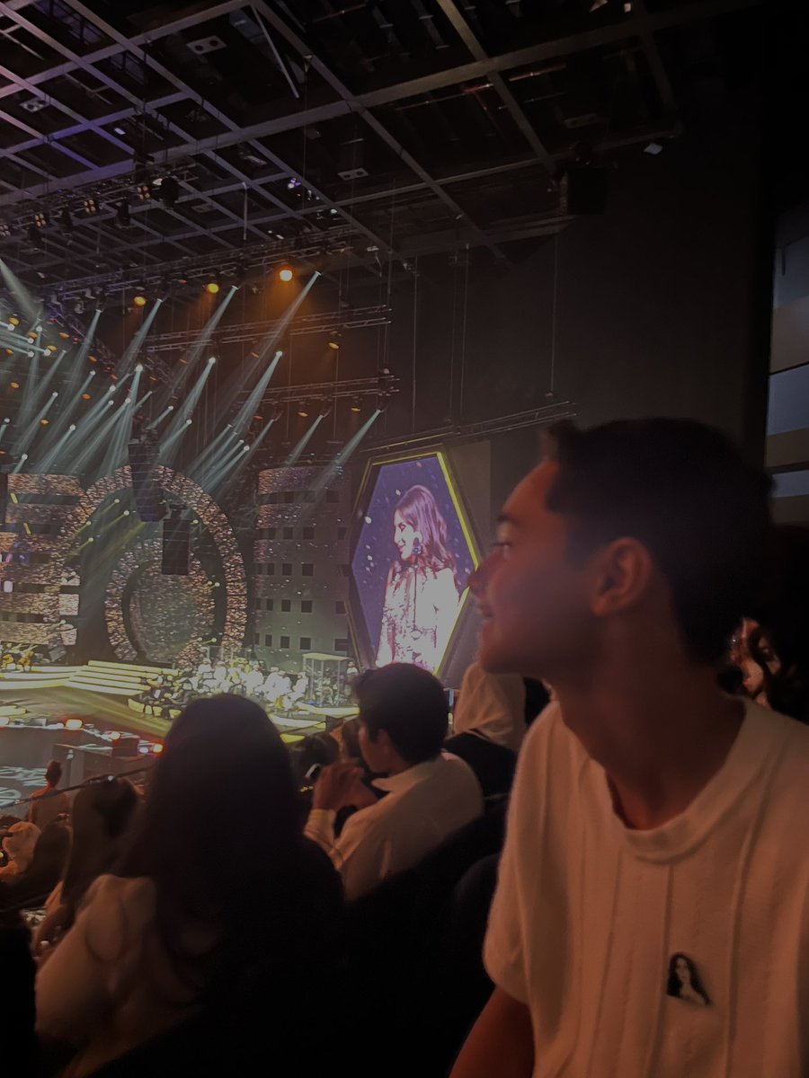 كانت ليلة للتاريخ عشناها مع اعذب الأنغام🤍✨
<a href="/Angham/">Angham</a> 
#انغام_في_الكويت