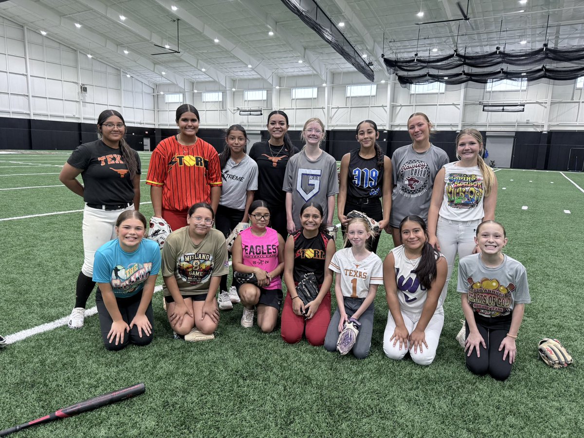 Thank you to Alyssa Washington for coming back and pouring into kids of the Big Country!

Thank you athletes for showing up and willing to learn and grow!