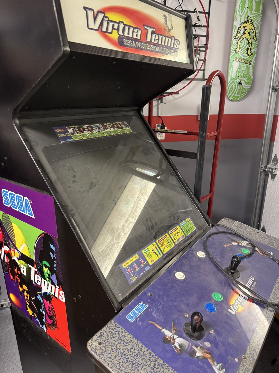 RetroLabs tweet media