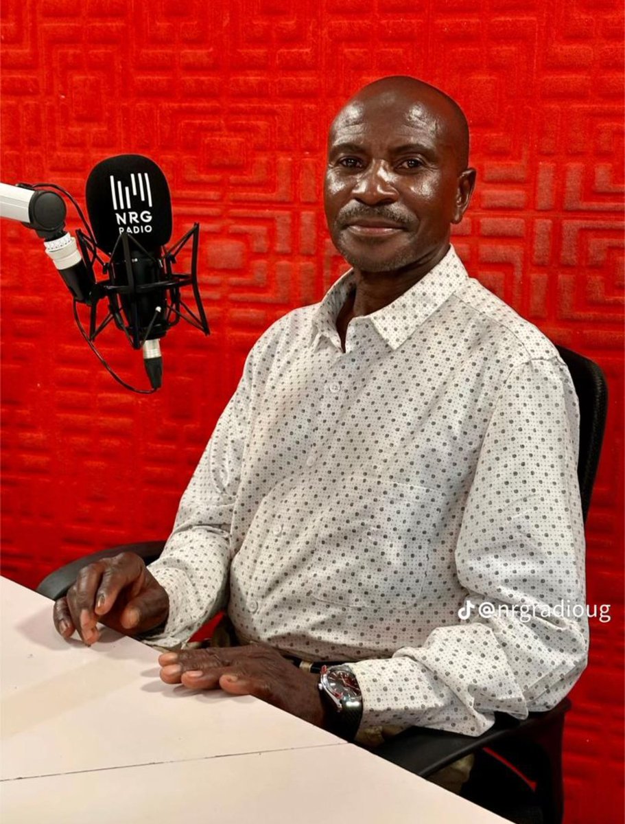 But are you seeing how Daddy Yo is glowing day in day out or I should explain 😂🙌

N'erithema Lyabiryasahu  😂