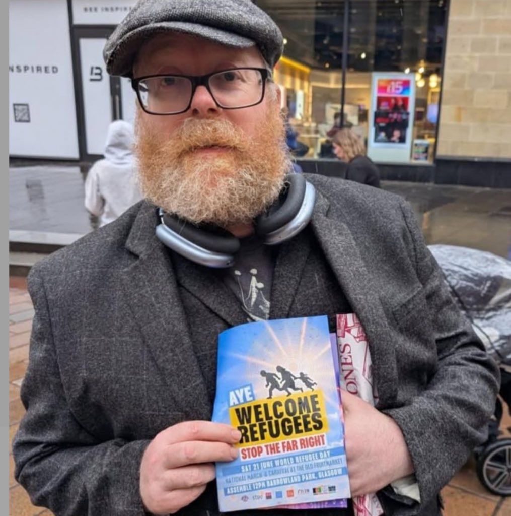 Liam Tuffs (@liamtuffs1) on Twitter photo Hey <a href="/frankieboyle/">Frankie Boyle Updates</a> you’re a big man when you’re cracking jokes about paedophilia & ripping into your audience to make them look silly… You should maintain that level of chest when people call you out for your ‘far right’ bollocks, without blocking them… Man up you maggot! Hey <a href="/frankieboyle/">Frankie Boyle Updates</a> you’re a big man when you’re cracking jokes about paedophilia & ripping into your audience to make them look silly… You should maintain that level of chest when people call you out for your ‘far right’ bollocks, without blocking them… Man up you maggot!