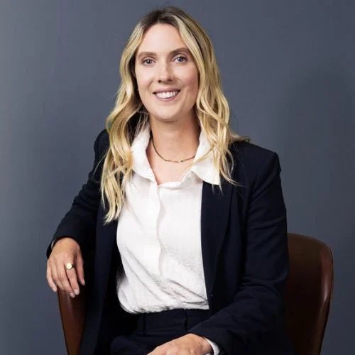KBKeriBrack's tweet image. If anyone catches an interview with our queen Eliza Little. Please let me know🙏