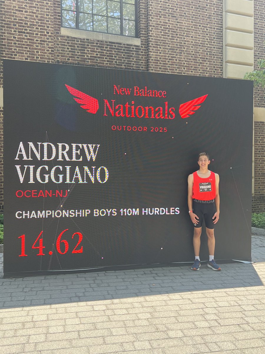 Andrew Viggiano completes his junior breakout season with a run at nationals! Incredible race Andrew and good experience. Senior year is going to be fun!