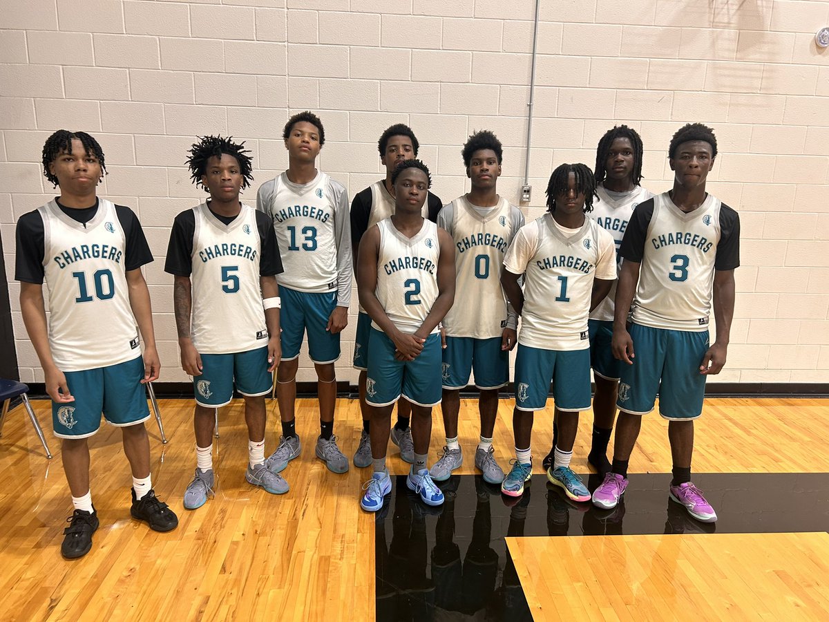 Finished <a href="/Tabchoops/">𝙏𝘼𝘽𝘾🏀📋</a> Showcase 2-1 with a gritty win vs a tough Kennedale team. 

<a href="/AlvinMosley_3/">4⭐️Alvin “A1” Mosley</a> led us with 27p
<a href="/tr3kg_/">Kevin “Tre” Green</a> a solid 14p
<a href="/thebrycevann/">Bryce Vann</a> with 12p

Proud of all the guys. Back to the lab. 
<a href="/RcsSports/">Jim Hicks</a> <a href="/djones8301/">Doug Jones</a> <a href="/bigsloan32/">Marcus Sloan</a> <a href="/RobCInTheGym/">Robert Carroll</a> <a href="/GDayHoopScout/">🅶🅴🅾🅵🅵🆁🅴🆈 🅳🅰🆈 🆂🆁.</a> <a href="/AnalyticalCoach/">🥶The Baller Plug🥶</a>