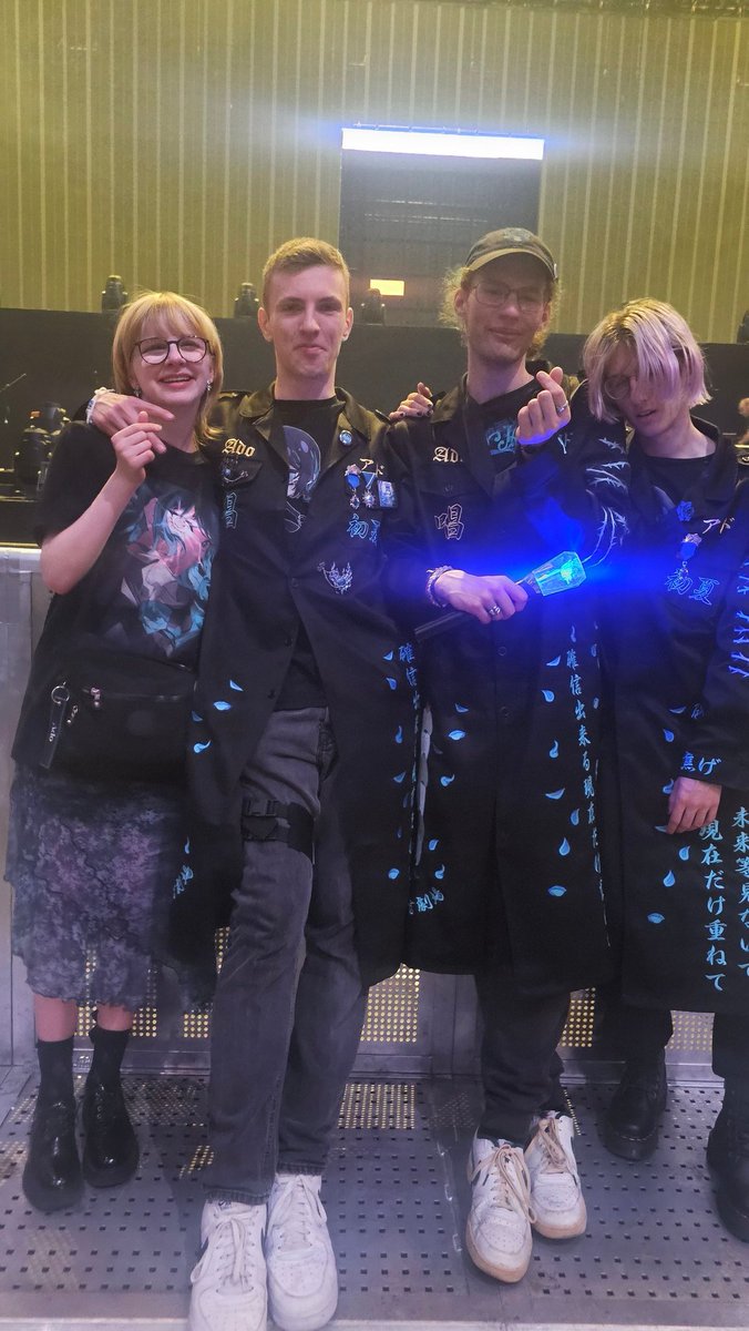 僕は泣き虫だよ‼️💙💙
<a href="/ado1024imokenp/">Ado</a> it was the best performance of the Hibana Tour!!! Thank you so much for this unforgetable show!!!
#AdoHibana_amsterdam