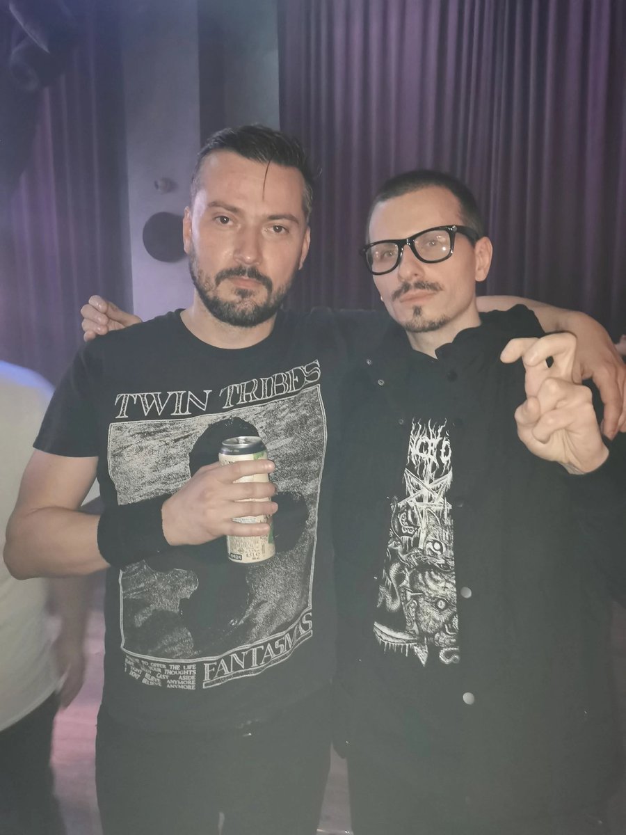 QuietInnerLife's tweet image. 35 years old. In May I went to two Celeste concerts and thanks to people I hadn't seen in 5 years since the Harakiri for the Sky concert in 2020,new friends and artists,I remembered that feeling that seemed to have been irretrievably lost. Life moved on?Most likely and I’m glad.