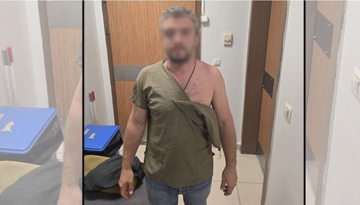 📍Sağlıkta şiddetin adresi: Şanlıurfa.

Şanlıurfa Eğitim ve Araştırma Hastanesi’nde görevli bir göğüs cerrahı, hastane otoparkında kimliği belirsiz bir kişinin saldırısına uğradı.
Saldırgan tutuklandı.

Artık belki de gerçekten yapacak bir şeyimiz yok. Ya da alıştık. En kötüsü