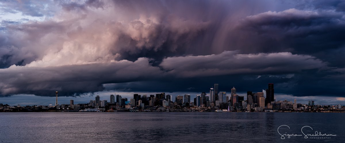sigmas's tweet image. Another from friday evening... #SummerSolstice #Seattle
