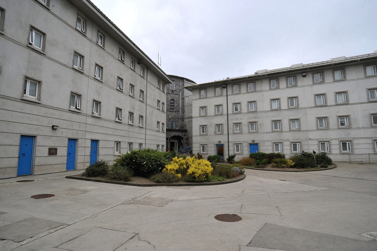The Clare Echo (@clareecho) on Twitter photo Ennis remand prisoner left with scald injuries in attack by fellow prisoner clareecho.ie/ennis-remand-p… | <a href="/gordondeeg/">gordon deegan</a> Ennis remand prisoner left with scald injuries in attack by fellow prisoner clareecho.ie/ennis-remand-p… | <a href="/gordondeeg/">gordon deegan</a>