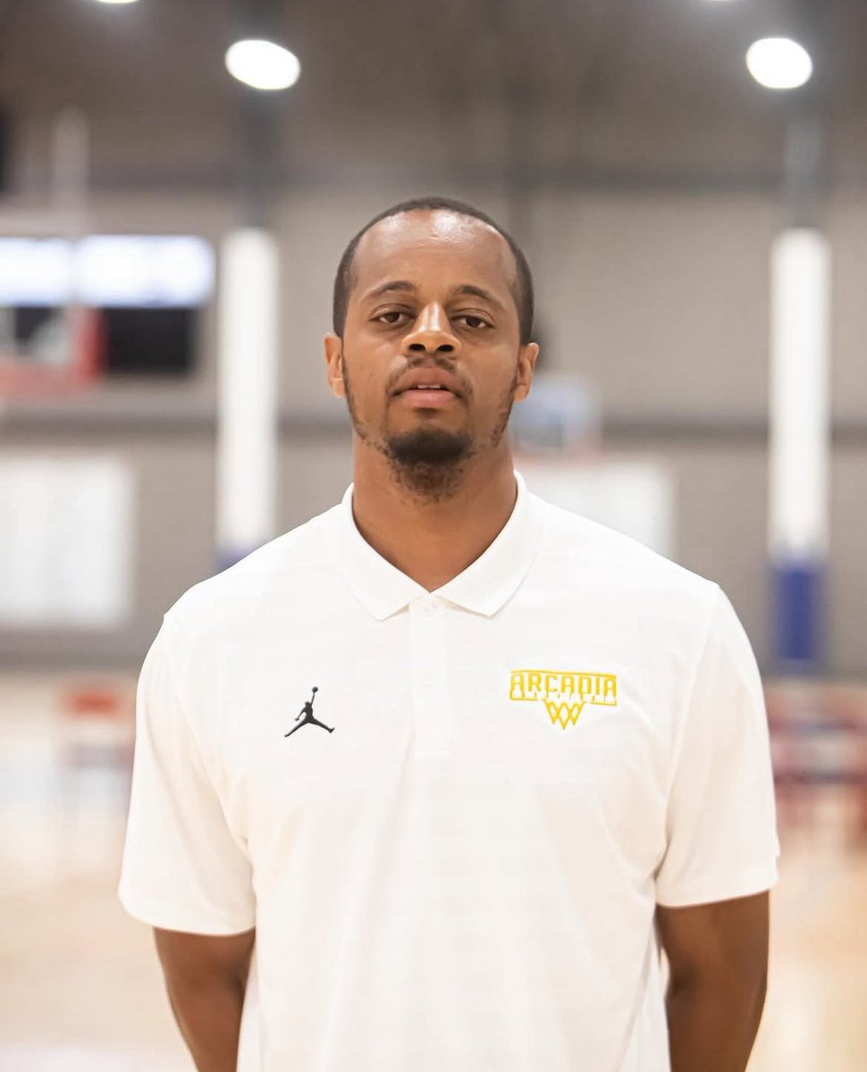 James_Escarcega's tweet image. Big area boys basketball news where Chris Thompson becomes the new associate head coach at Arcadia. He was previously at South Pasadena. News was announced on IG. @RonMFlores @Tarek_Fattal @CoachNick626