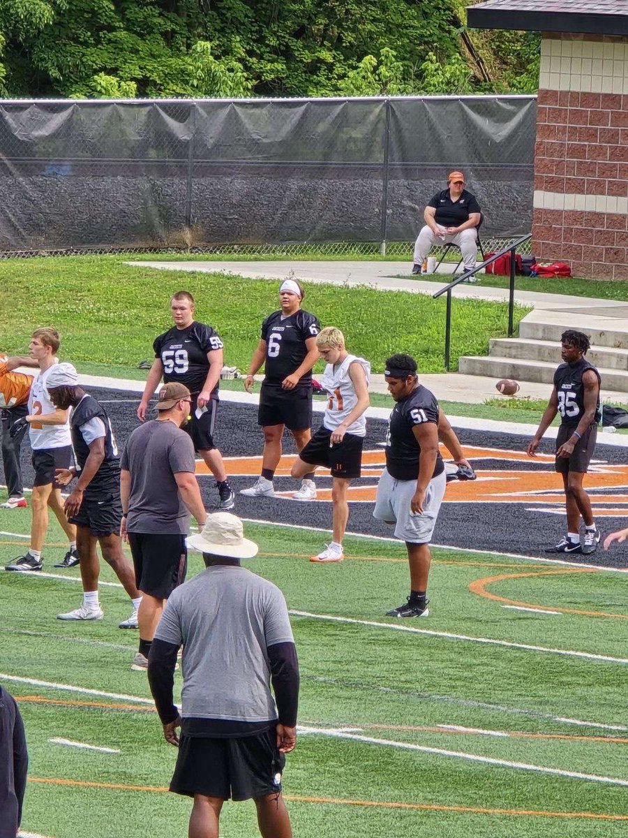 Travin Bagwell (@trav_bagwell) on Twitter photo Had a great time at <a href="/Waynesburg_FTBL/">Waynesburg Football</a> prospect camp! Met some great coaches and learned so much. Thank you so much for having me!
<a href="/CoachColemanHC/">Dr. Cornelius Coleman</a> <a href="/BigPappy_WETSU1/">Coach Russ Moore</a> <a href="/CoachChuck90/">Coach Chuck</a> . Had a great time at <a href="/Waynesburg_FTBL/">Waynesburg Football</a> prospect camp! Met some great coaches and learned so much. Thank you so much for having me!
<a href="/CoachColemanHC/">Dr. Cornelius Coleman</a> <a href="/BigPappy_WETSU1/">Coach Russ Moore</a> <a href="/CoachChuck90/">Coach Chuck</a> .