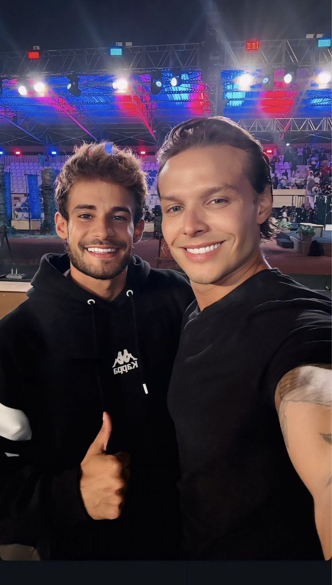 TurabiMertt's tweet image. İki güzel insan...! ❤️

#Survivor2025