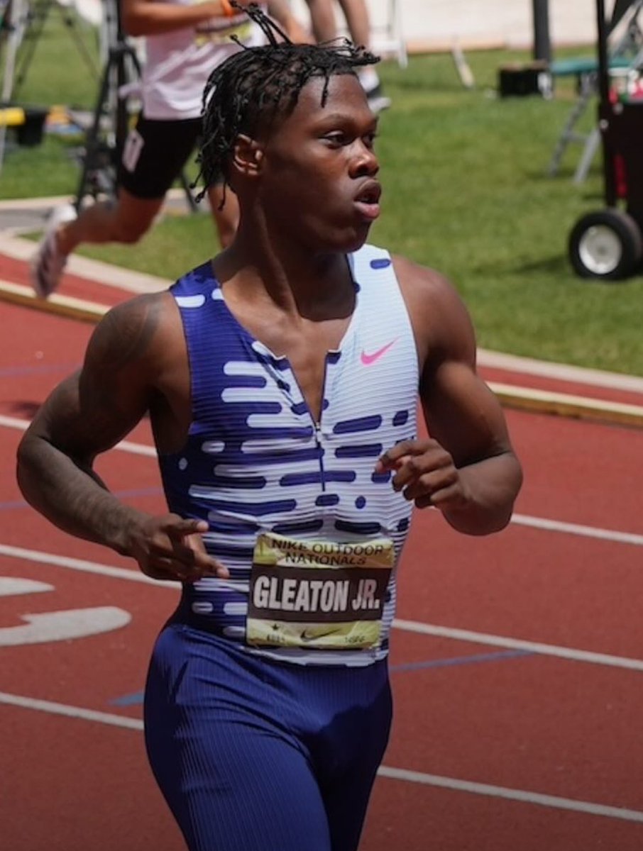 9.82w 🔥 

High Schooler Maurice Gleaton Jr. 🇺🇸 takes another dominant victory over a pro field as he wins the Men’s 100m at the Star Athletics Sprint Series in 9.82w (+2.8)

Brandon Hicklin 🇺🇸 was second in 9.92s, just ahead of Christian Coleman in 9.93s