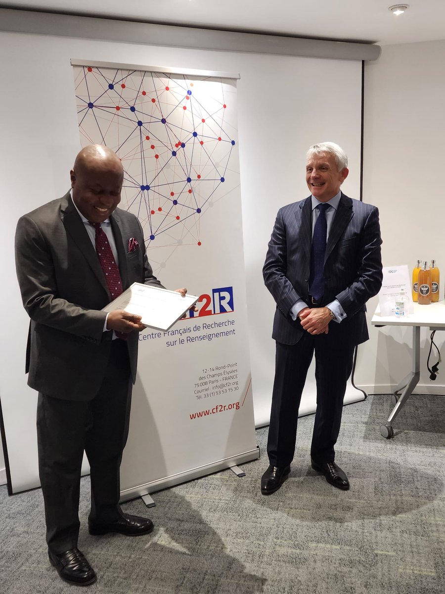 R.I.P. Eric Denece. My mentor, my friend, my big brother. I lack the words to express the depth of pain in my heart.

R.I.P Eric Denece. Mon mentor, mon ami, mon grand frère. Les mots me manquent pour exprimer la profondeur de la douleur dans mon coeur.