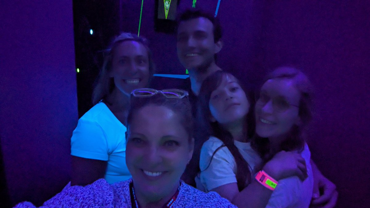 ElizabethBarko1's tweet image. Food + Boda Borg + boba tea = NDD residency &quot;Snacktivity Social&quot; @BCHNeuroRes #NDD