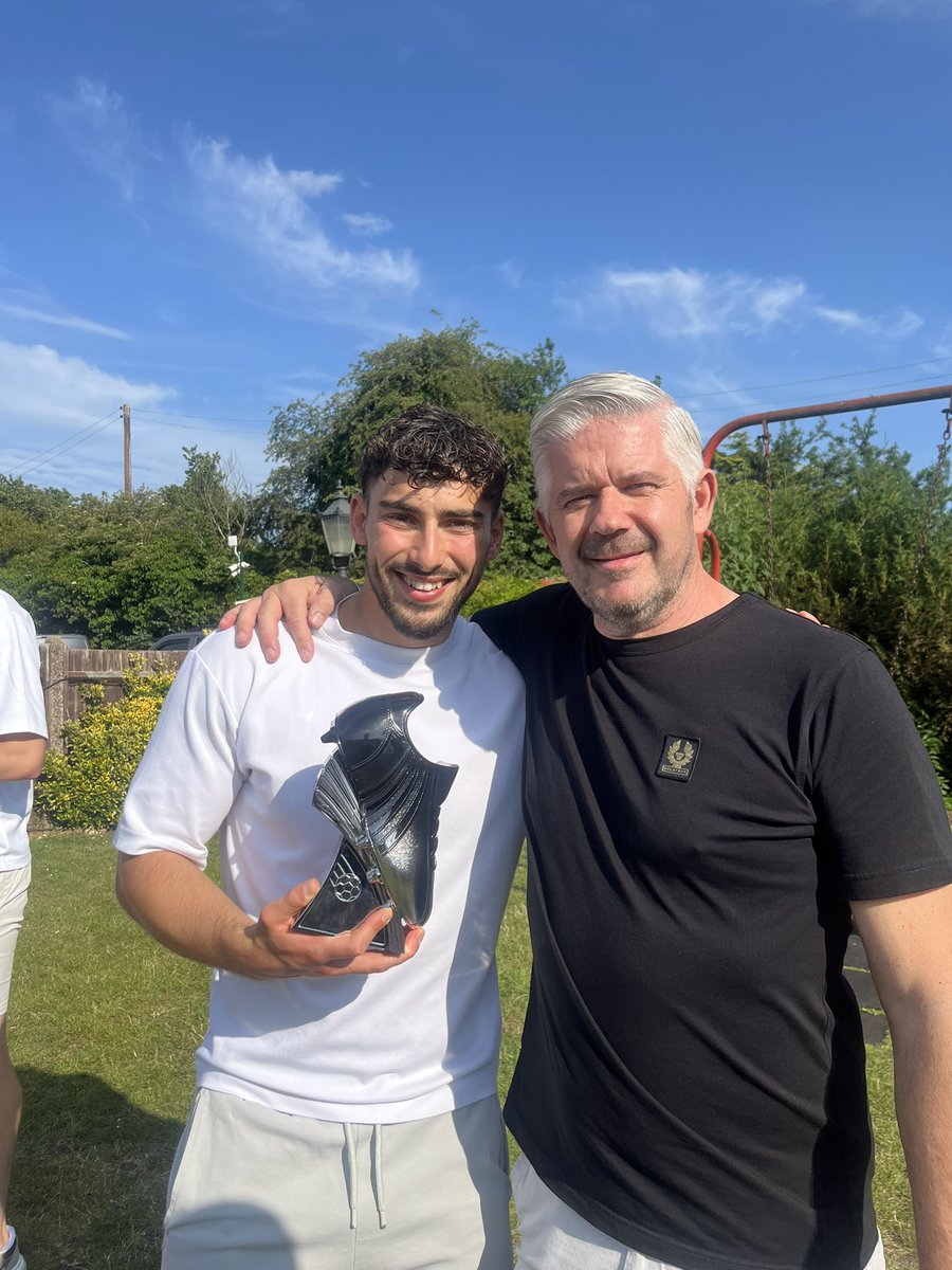 Crayford and Erith FC (@cefc__) on Twitter photo Our Golden Boot award β½οΈ goes to <a href="/benmehmet3/">ben mehmet</a> - Hated by everyone else, loved by us π Our Golden Boot award β½οΈ goes to <a href="/benmehmet3/">ben mehmet</a> - Hated by everyone else, loved by us π