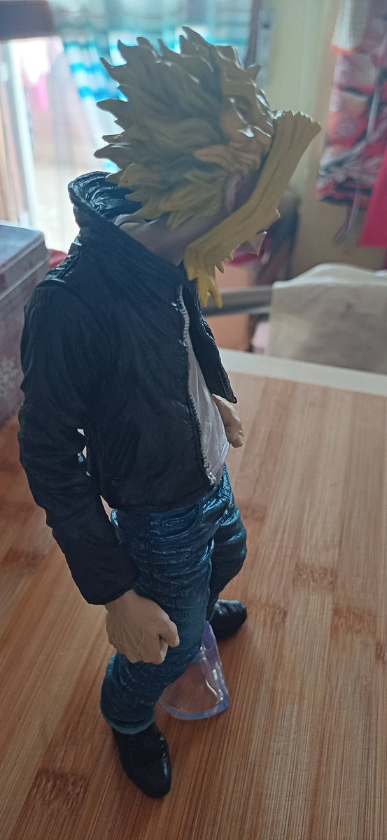 singartworks's tweet photo. It's being an hectic period and i'm trying to catch up with a LOT.

BUT my absolute adoration for this man is still very alive, in fact this was what my husband got me for our anniversary.... The other man in our relationship! 😂 💕💞

#allmight #ToshinoriYagi #bnha #mha #figure https://t.co/M4NSCX9Spy