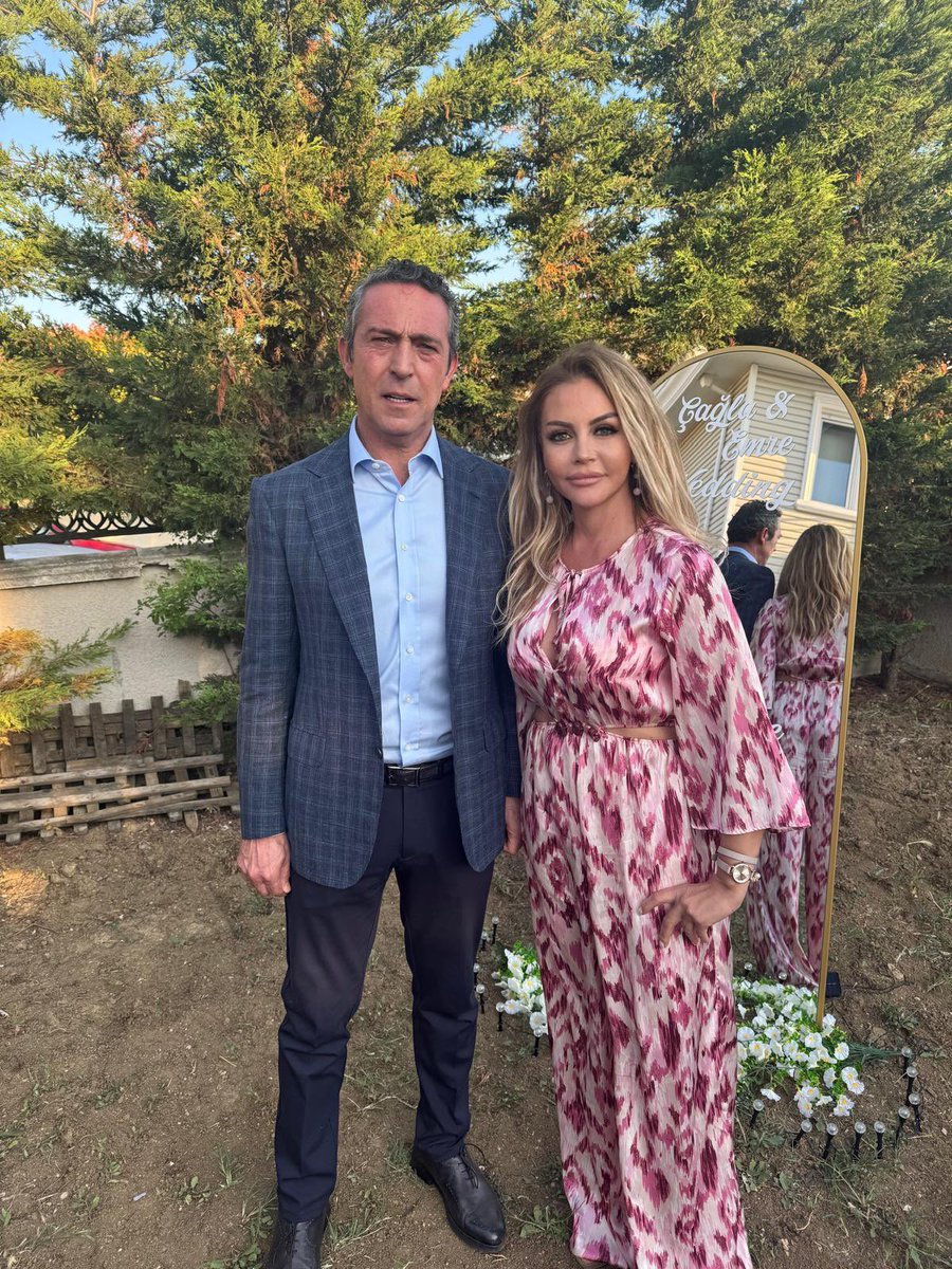 Başkanımız Ali Koç ile sevgili <a href="/emrekbol/">EmreBol</a> un nikah töreninden