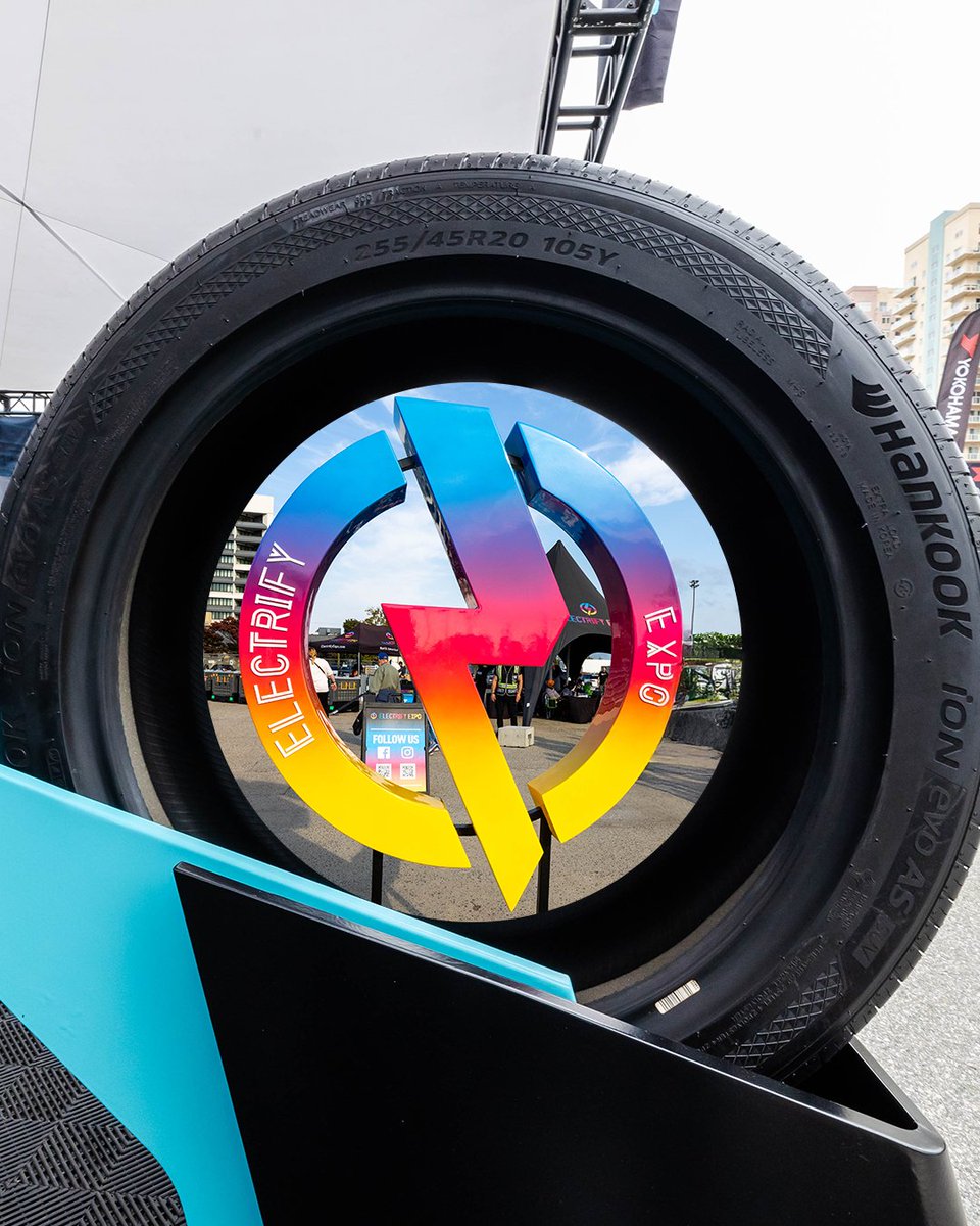 HankookTireUSA's tweet image. Get plugged in to what’s next. ⚡️Come join us at Electrify Expo in LA June 21-22. Who’s coming? Let us know. 👇 #iON @electrify_expo #HankookTire #LAEvents
