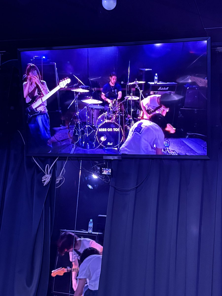#衝動革命@ベースオントップ梅田
スタジオライブ

PLATFORM呼んでくれて心からありがとう
GIVE ME BACK!もTattletaleも出会えて本当によかった
私の心臓は3回奪われました