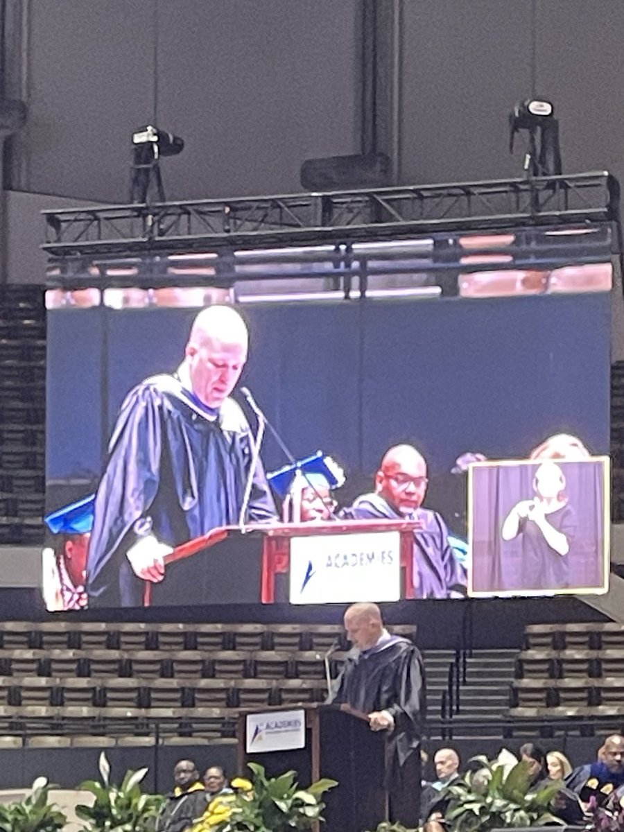 Phoebus High School (@phoebushs1) on Twitter photo Mr. David Cocolli reflects on the many accomplishments of the Class of 2025.
<a href="/david_coccoli/">David Coccoli</a>
<a href="/vibrown68/">Vernita Brown</a>
<a href="/VAeducatorLBI/">Lisa Incorminias</a>
<a href="/Brownlie18/">Lindsay E. A. Jackson, EdS</a>
#phantomgrads2025 Mr. David Cocolli reflects on the many accomplishments of the Class of 2025.
<a href="/david_coccoli/">David Coccoli</a>
<a href="/vibrown68/">Vernita Brown</a>
<a href="/VAeducatorLBI/">Lisa Incorminias</a>
<a href="/Brownlie18/">Lindsay E. A. Jackson, EdS</a>
#phantomgrads2025