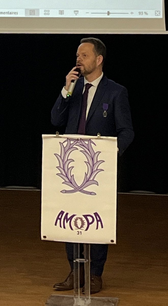 AMOPA de la Haute-Garonne (@amopa31) on Twitter photo 👏Félicitations à Arnaud Leclerc pour sa nomination en tant que DASEN du Rhône!
Son engagement remarquable auprès de l'<a href="/amopa31/">AMOPA de la Haute-Garonne</a> a marqué les esprits. Par sa présence et son soutien, il a su faire vivre notre devise : servir et partager.
#Éducation #Toulouse 👏Félicitations à Arnaud Leclerc pour sa nomination en tant que DASEN du Rhône!
Son engagement remarquable auprès de l'<a href="/amopa31/">AMOPA de la Haute-Garonne</a> a marqué les esprits. Par sa présence et son soutien, il a su faire vivre notre devise : servir et partager.
#Éducation #Toulouse