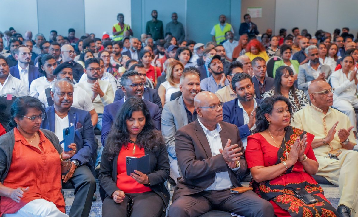 anuradisanayake's tweet image. I met with the Sri Lankan community in Germany during my official visit! It was heartwarming to be welcomed by so many dedicated professionals, entrepreneurs and investors. I urged everyone to unite, setting aside our differences, to work towards making Sri Lanka a prosperous…