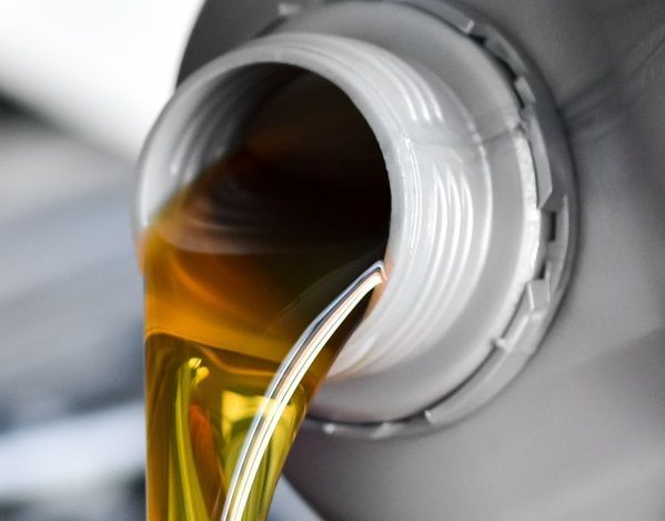 Synthetic Oil Better Than Conventional. Making an informed choice about oil changes just got easier, thanks to new research on the quality of engine oil. #OilChange #SyntheticOil buff.ly/40w6mNs
