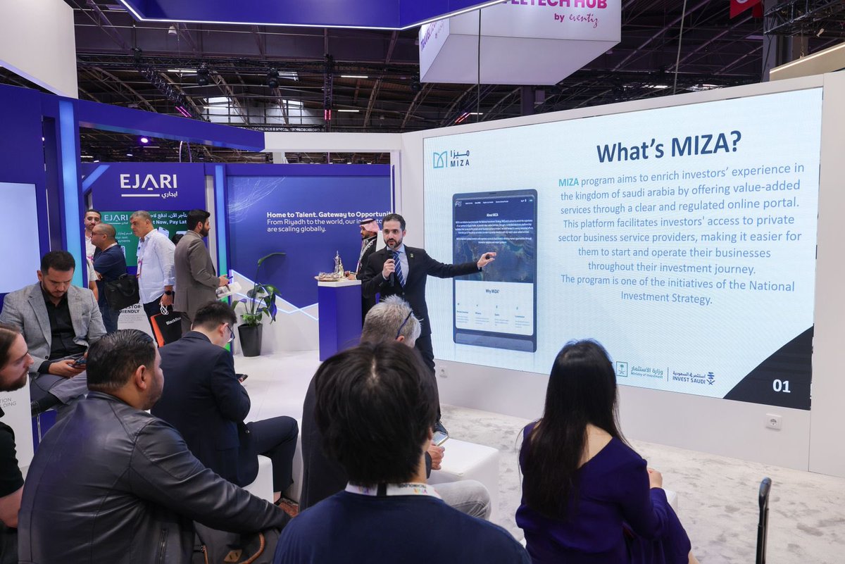 MISA's tweet image. تشارك #وزارة_الاستثمار في معرض #VivaTech في باريس، للتعريف بخدماتها والبيئة الاستثمارية المتقدمة في المملكة.
وخلال المشاركة تم استعراض المنصة الرقمية #ميزا التي تمثل أحد الحلول الابتكارية الهادفة إلى تمكين المستثمرين، وتيسير رحلتهم الاستثمارية في المملكة عبر تقديم خدمات نوعية لهم