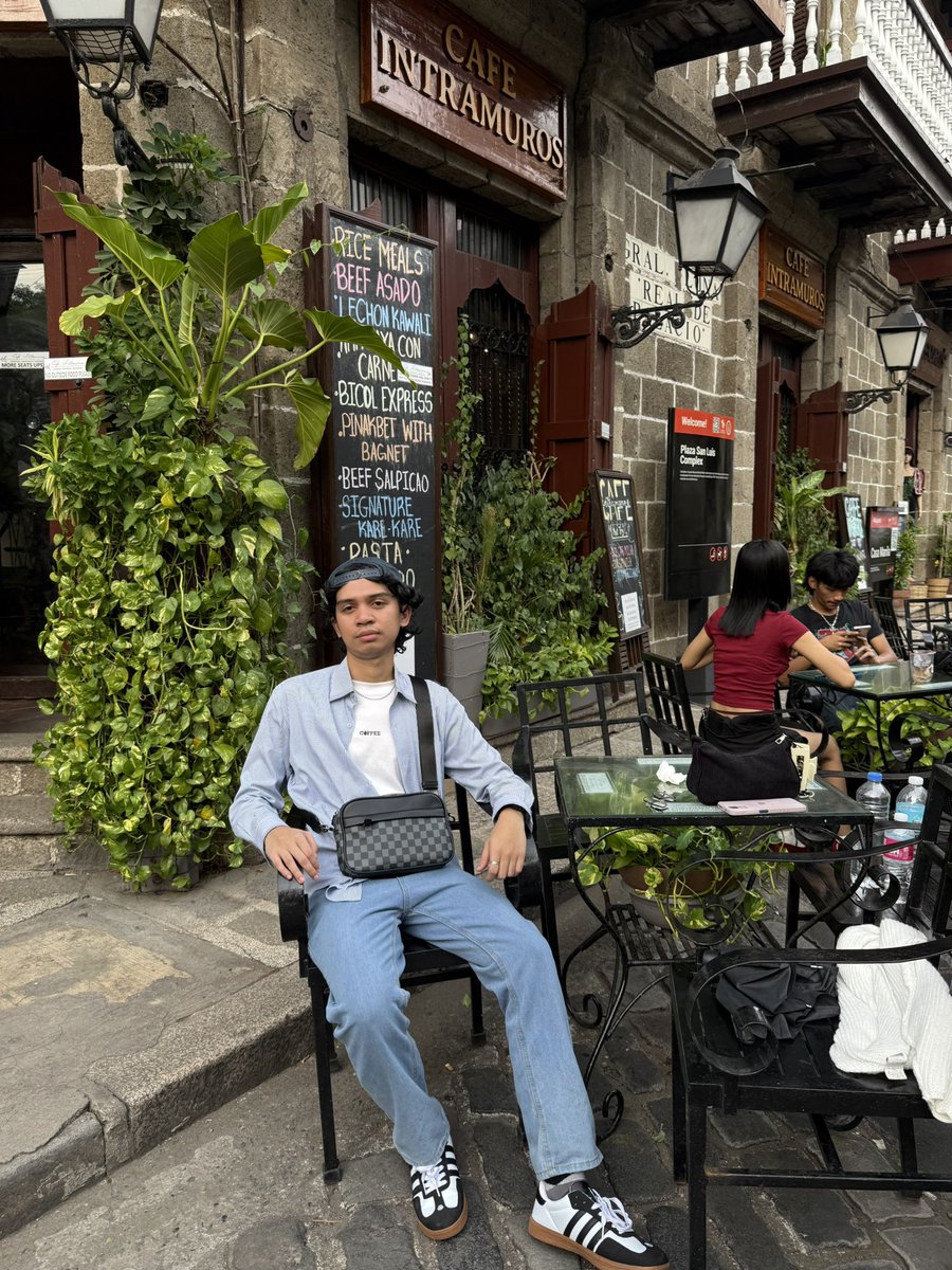 simongadz's tweet photo. Casa Manila 📍 https://t.co/JuW05FikL9