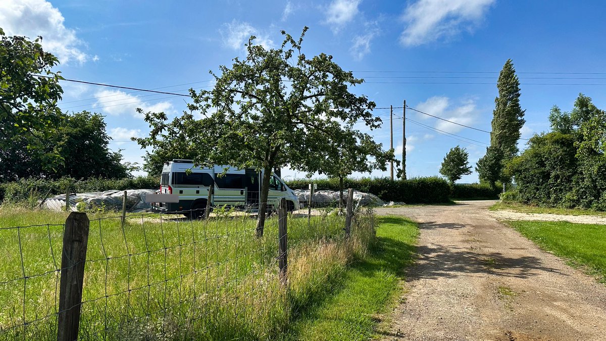 Sun has returned for our last night in #France this trip, after last night's deluges. One of the first <a href="/France_Passion/">France Passion</a> stopovers we ever visited, and still lovely 👍😎🚐🇫🇷