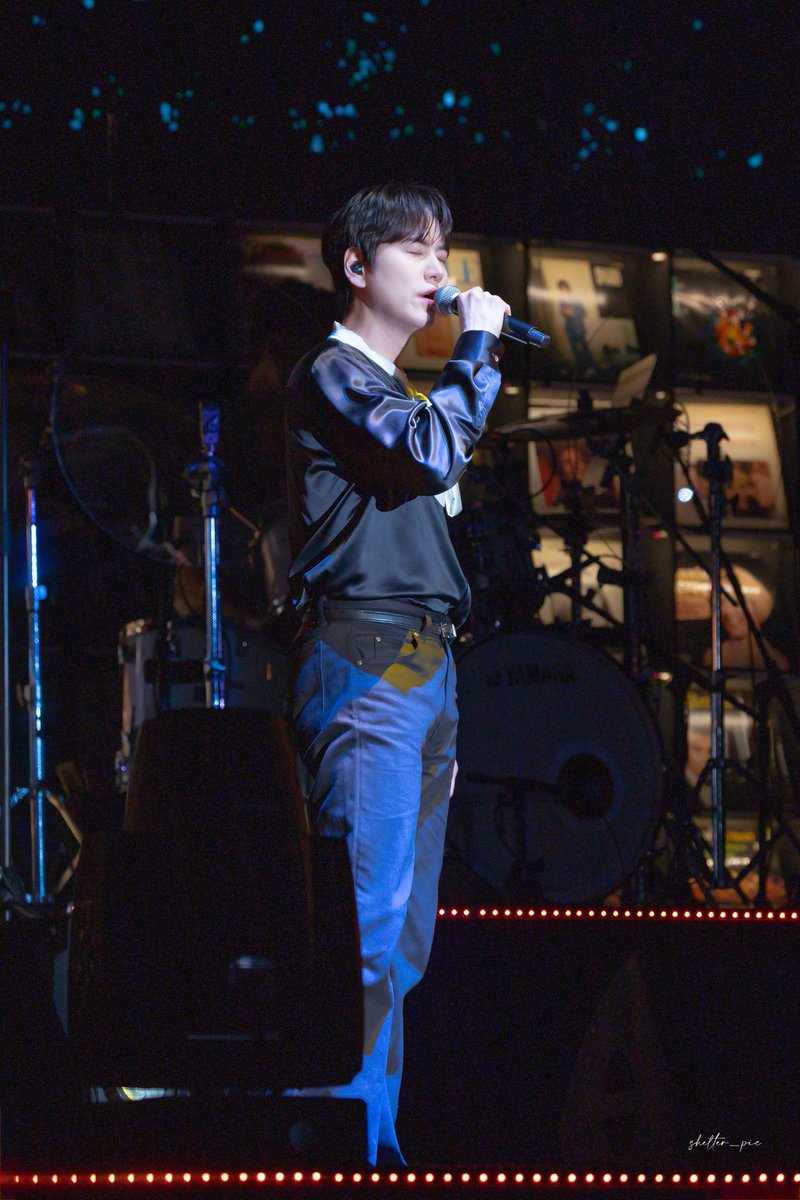 shelter_pic's tweet photo. 250614 #수락산선셋음악회 #김광석콘서트 

#규현 #KYUHYUN #キュヒョン #圭贤

팔척 강아디 https://t.co/jhOsoXL9t9