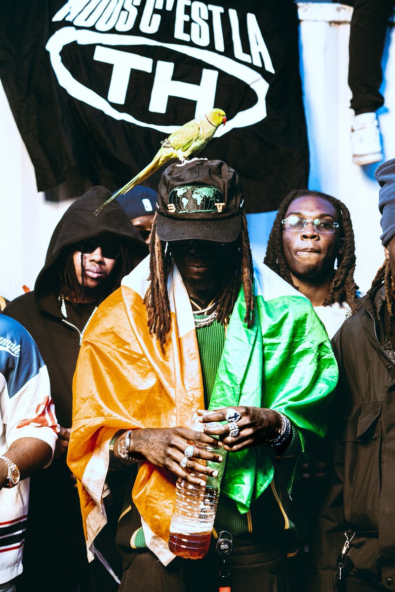 HimraOfficiel's tweet image. 👑☝🏾