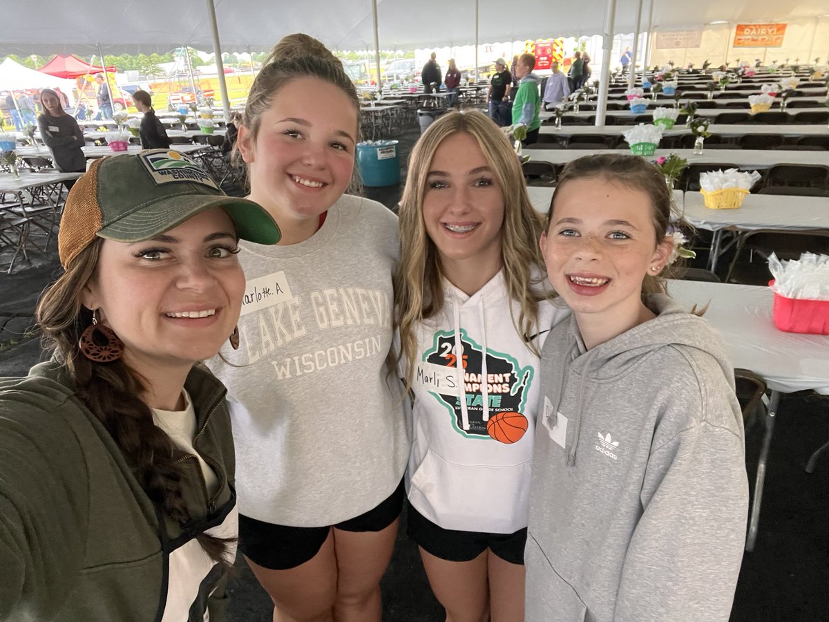 ashreichert27's tweet image. Nothing says Washington County summer like Breakfast on the Farm!
Events like this remind us how proud we are to be part of a community that celebrates agriculture, hard work, and a good old-fashioned farm breakfast.
#BreakfastOnTheFarm #WashingtonCountyProud #SupportLocalAg