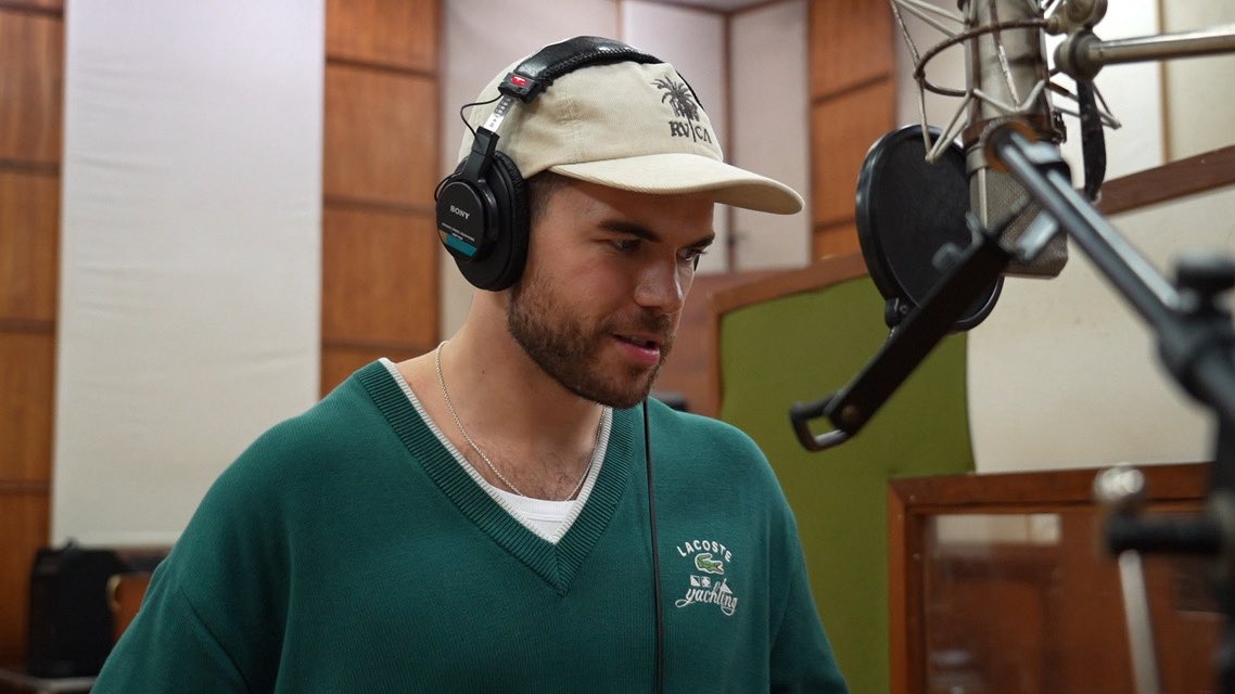 ladyclassyton's tweet image. New (old) picture of Luke in Lisbon taken by Francisco Monteiro (he just sent it to me and allowed me to share it)!!!!