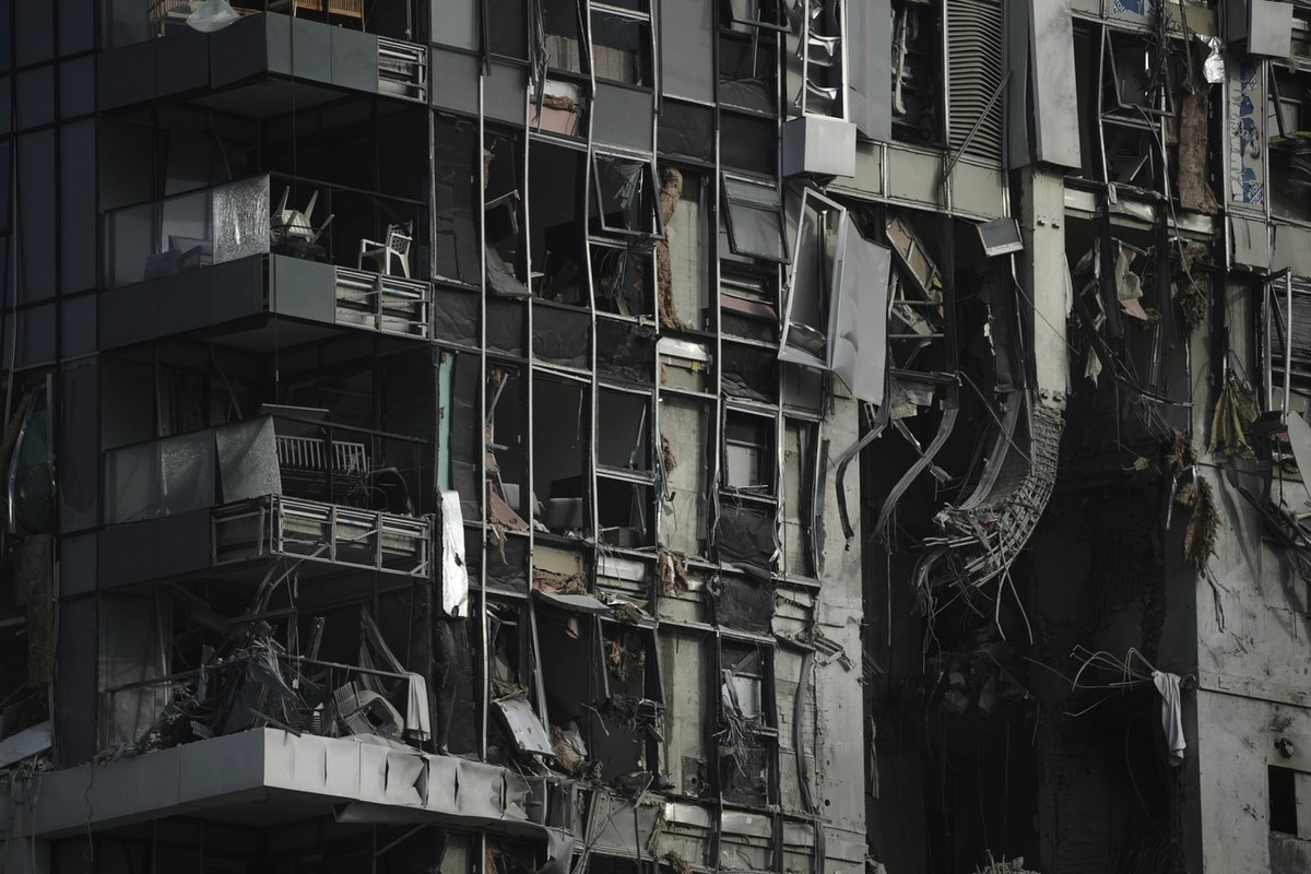 tempoweb's tweet image. "Attacco di #Israele unica soluzione per liberarci dal regime": parla il tenore #iraniano della #Scala 
#14giugno #iltempoquotidiano 
iltempo.it/esteri/2025/06…