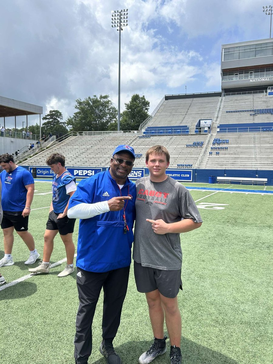 Joey (@joeybartlett93) on Twitter photo Had another great day at camp with <a href="/LATechFB/">LA Tech Football 🏈</a> had a great time thank you to <a href="/CoachPRandolph/">Paul Randolph</a>
<a href="/CoachGibson96/">Blake Gibson</a> <a href="/CabotFB/">Cabot Football</a> <a href="/CabotAthDept/">Cabot Athletic Dept.</a> Had another great day at camp with <a href="/LATechFB/">LA Tech Football 🏈</a> had a great time thank you to <a href="/CoachPRandolph/">Paul Randolph</a>
<a href="/CoachGibson96/">Blake Gibson</a> <a href="/CabotFB/">Cabot Football</a> <a href="/CabotAthDept/">Cabot Athletic Dept.</a>