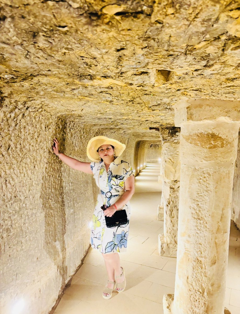 chaichatori11's tweet image. मैं तराशती रही खुद को एक उम्र तलक,
गुमां नही था कि कमियां लोगो की निगाह में थी..!
#introspect  ♥️♥️🧿