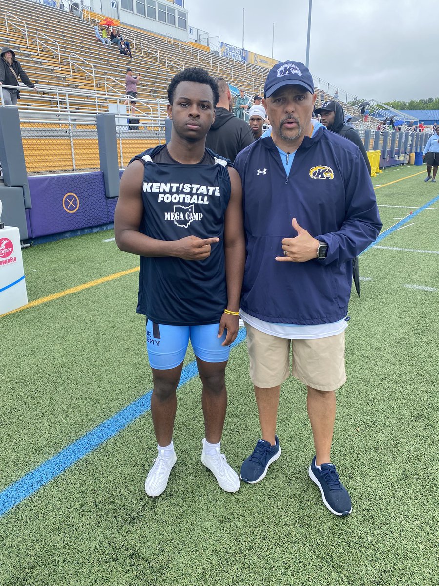 Dushun Bosley jr (@dushun_bosley) on Twitter photo Thank you <a href="/CoachCherokee/">Cherokee Valeria</a> and <a href="/CoachKMorgs/">Coach Morgan</a> for the camp invite and coaching me and my teammates will love to come back Thank you <a href="/CoachCherokee/">Cherokee Valeria</a> and <a href="/CoachKMorgs/">Coach Morgan</a> for the camp invite and coaching me and my teammates will love to come back