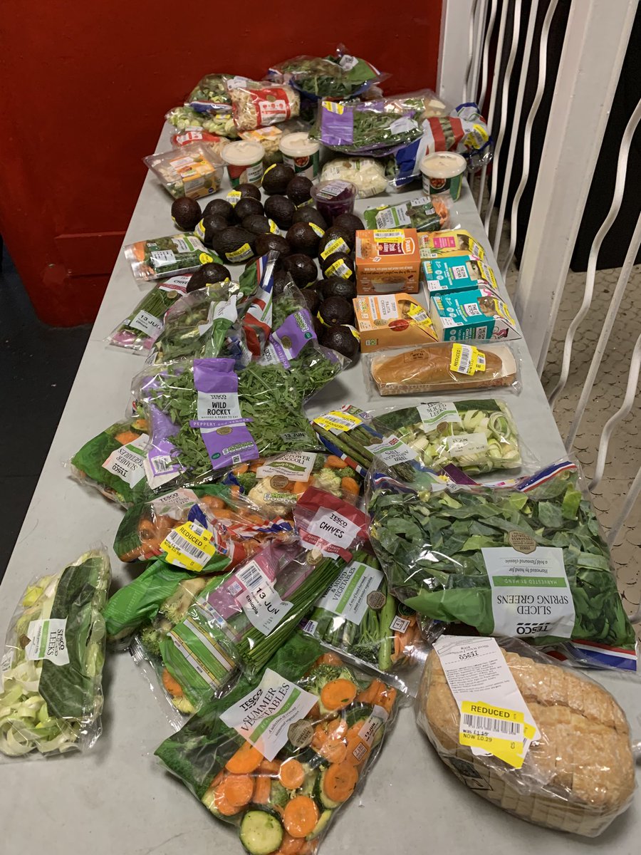 Two busy days at our Breakfast project Friday (89) and today 101 of our friends joining us, great food, clothes, showers. Brilliant work from our volunteers over the two days and Sunday to come, thank you !