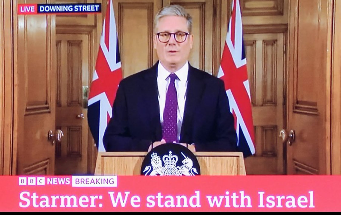 Simon Atkins (@revdrsatkins) on Twitter photo I’m sorry <a href="/Keir_Starmer/">Keir Starmer</a> I would rather stand for peace than naked aggression. You don’t speak for me. I’m sorry <a href="/Keir_Starmer/">Keir Starmer</a> I would rather stand for peace than naked aggression. You don’t speak for me.