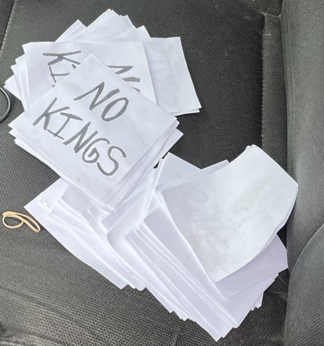kylenabecker's tweet image. SCOOP: Vance Luther Boelter, the alleged suspect in the shooting of two Minnesota Democratic state lawmakers and their spouses, was CEO of a U.S. government subsidized private protection agency known as Red Lions Group.

Red Lions Group received over $20,000 in small business