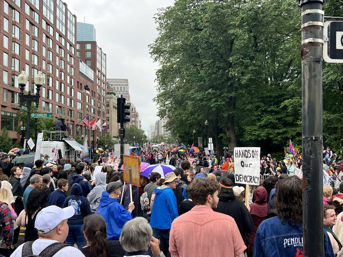 Oleh_Kotsyuba's tweet image. Saying NO to everything that @realDonaldTrump and his administration are doing, and will continue saying it over and over again, loud and clear! #NoKingsDay #nokingsinamerica #nokings #Boston