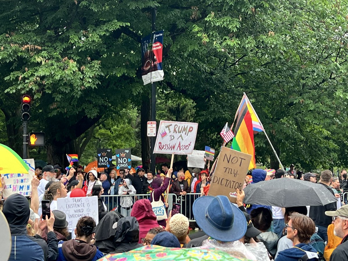 Oleh_Kotsyuba's tweet image. Saying NO to everything that @realDonaldTrump and his administration are doing, and will continue saying it over and over again, loud and clear! #NoKingsDay #nokingsinamerica #nokings #Boston