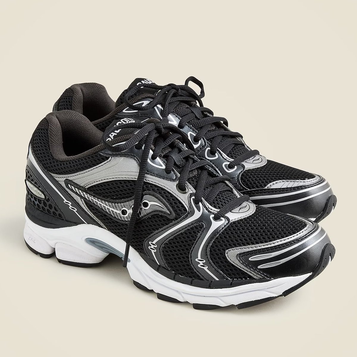 SneakerVisionz's tweet photo. Ad: $48.99 w/code: SALETIME
Saucony® ProGrid Triumph 4 Black Silver

Shop: https://t.co/FWvJItg7fS https://t.co/EL9S74CFe1