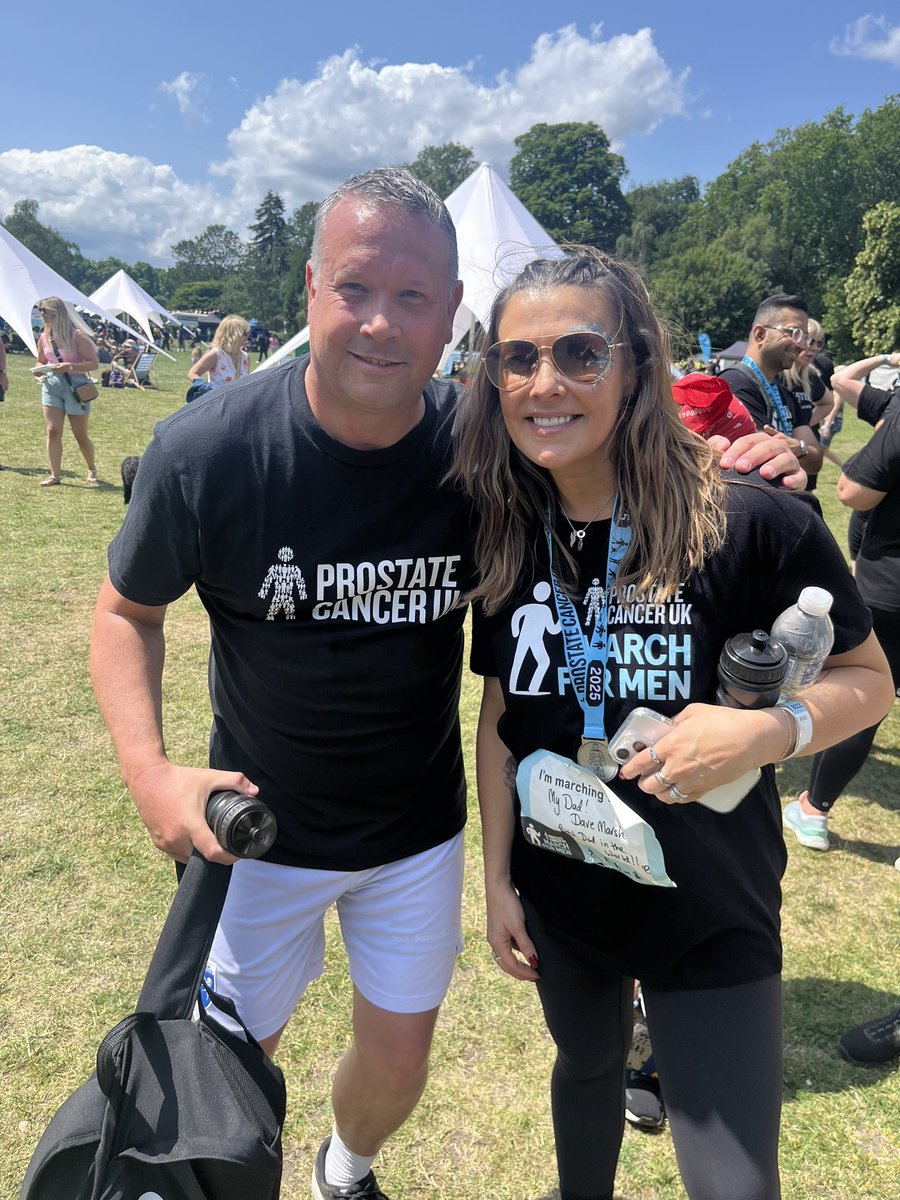 Battersea Park 10km in support of Prostate Cancer UK done ✔️ Even got to meet Patrick who is battling Prostate Cancer and the lovely <a href="/msm4rsh/">Kym Marsh</a> too #MarchforMen 💙