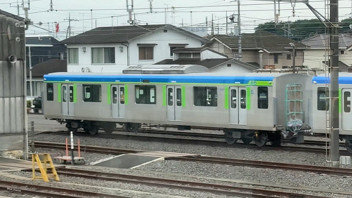 Rail_Channel's tweet photo. 2025.6.14 #津覇
64502号車(旧 65602)
63502号車(旧 63602)
83551号車(旧 64602)
屋外留置はあれから変わらず
#60000系 #61502F #61602F #80050型 #81551F #野田線 #アーバンパークライン https://t.co/iMVwan03Nw