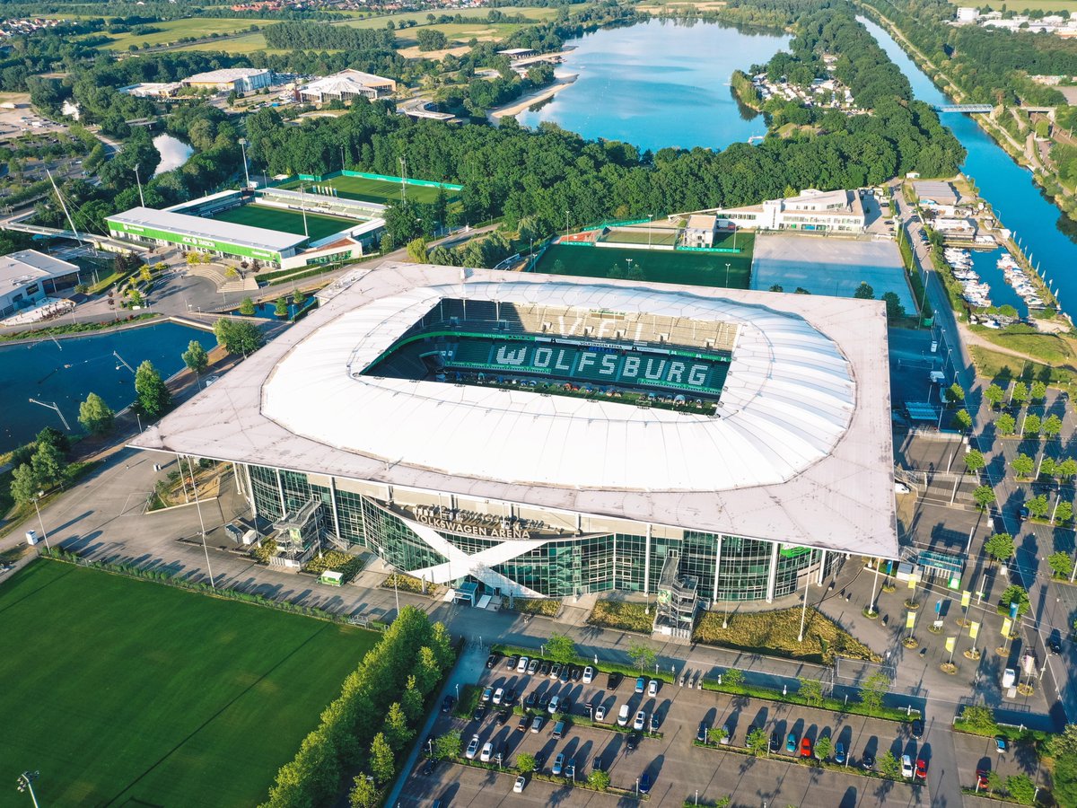 Home sweet home 🏠 🐺 

Wolfsburg is among the final eight cities nominated as venues for the UEFA Women’s EURO 2029!🥳 

Whether Germany will be awarded the bid by <a href="/UEFAcom/">UEFA.com</a> will be decided in December.✊

#VfLWolfsburg 🟢⚪️