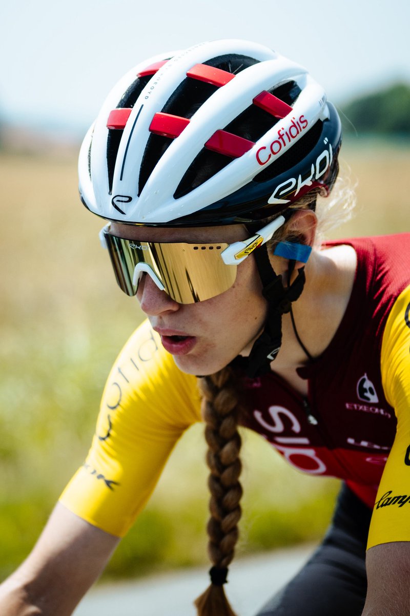 TeamCOFIDIS's tweet photo. 🏔️ La bataille pour la victoire s’est jouée dans la montée finale du Col du Soulor. Julie Bego s’est accrochée et prend la 1️⃣5️⃣e place.
#TFIP 📷 Anouk Flesch https://t.co/6OVfuFd3qC