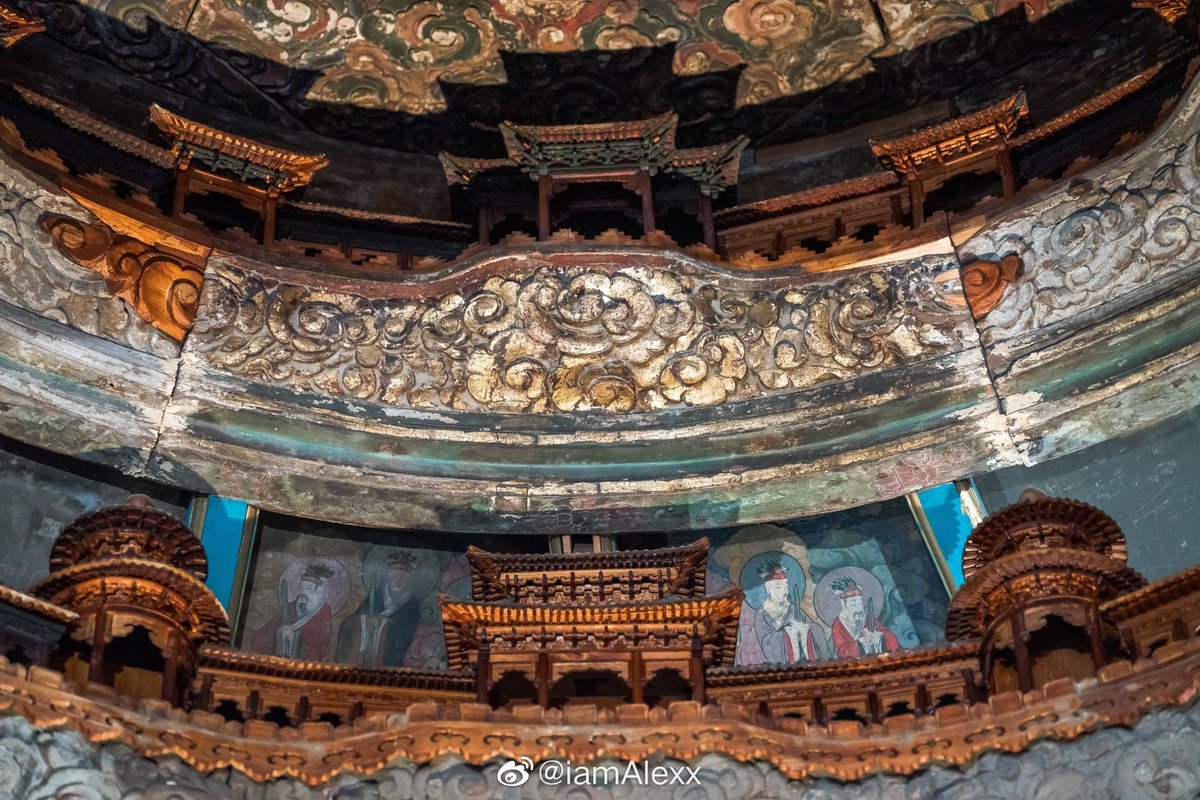 The caisson in the Heavenly Palace of Longfu Temple/隆福寺天宮藻井 with colorfully painted statues of the twenty-eight constellations,fairies and other deities, The top of the caisson is a star map with 1400 stars, creating an atmosphere of a celestial palace with a galaxy inside